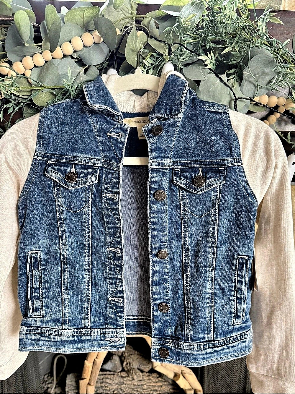 Tucker + Tate Nordstrom Vintage Wash Heart Denim Hooded Jacket Size 8 NWT